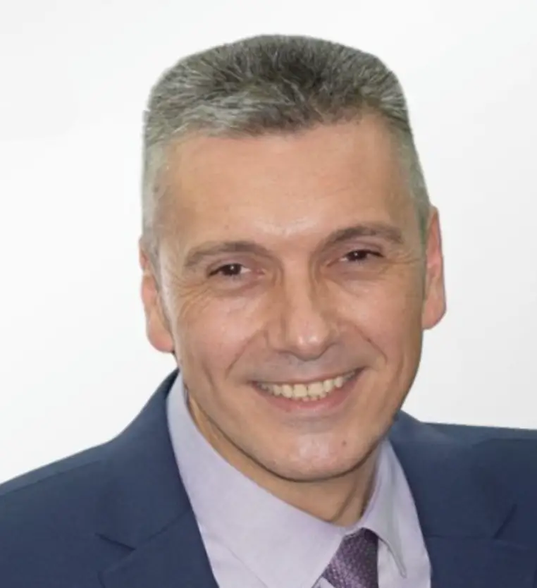 Doc. dr Dejan Lazić
