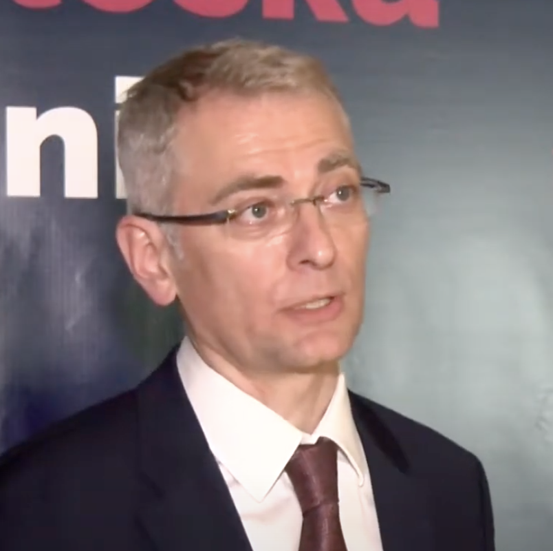 Prof. dr Dejan Orlić