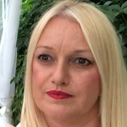 Dr Milica Purić