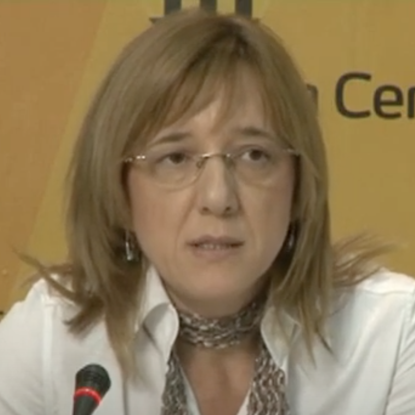 Dr Mira Petrović