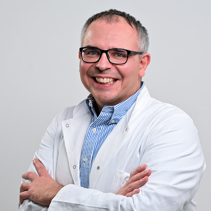 Dr Nikola Slijepčević