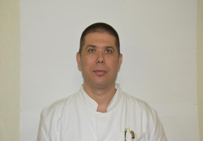 Dr Dušan Šofranac