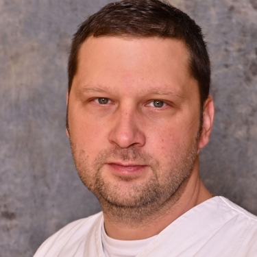 Dr Tibor Sebenji