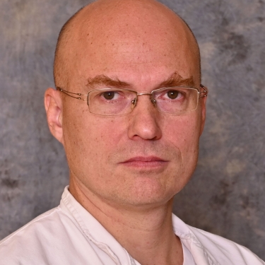 Dr Žolt Farkaš